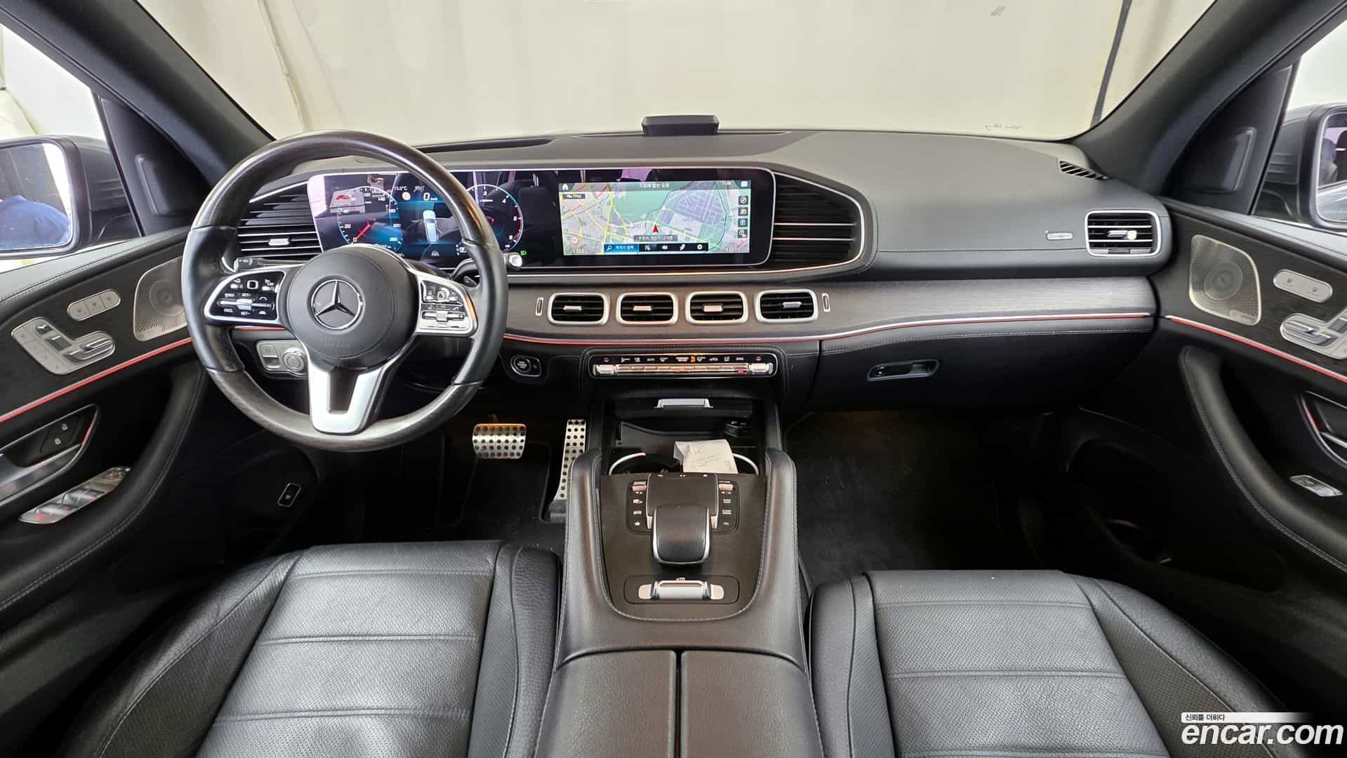 GLS-Class Mercedes-Benz 2022.10-INNER-007