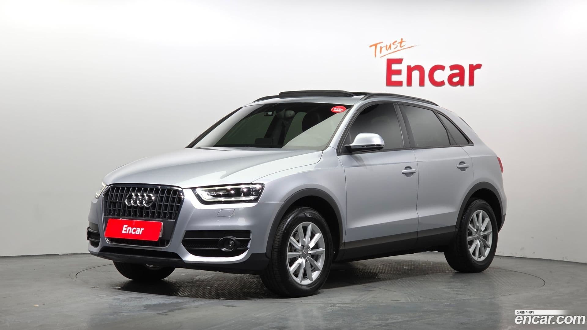 Main__Slider__Photo:Q3 Audi 2015.4-0