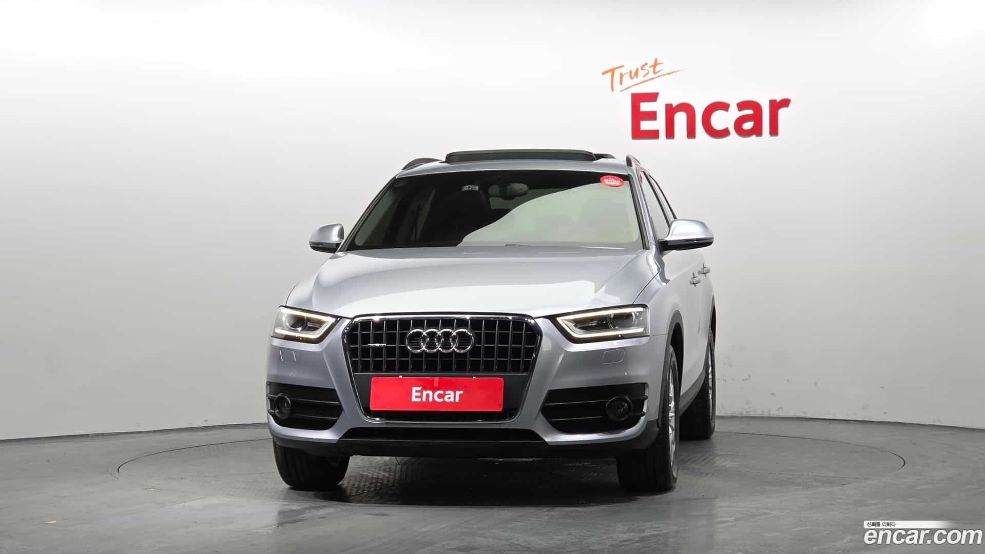 Q3 Audi 2015.4-OUTER-003