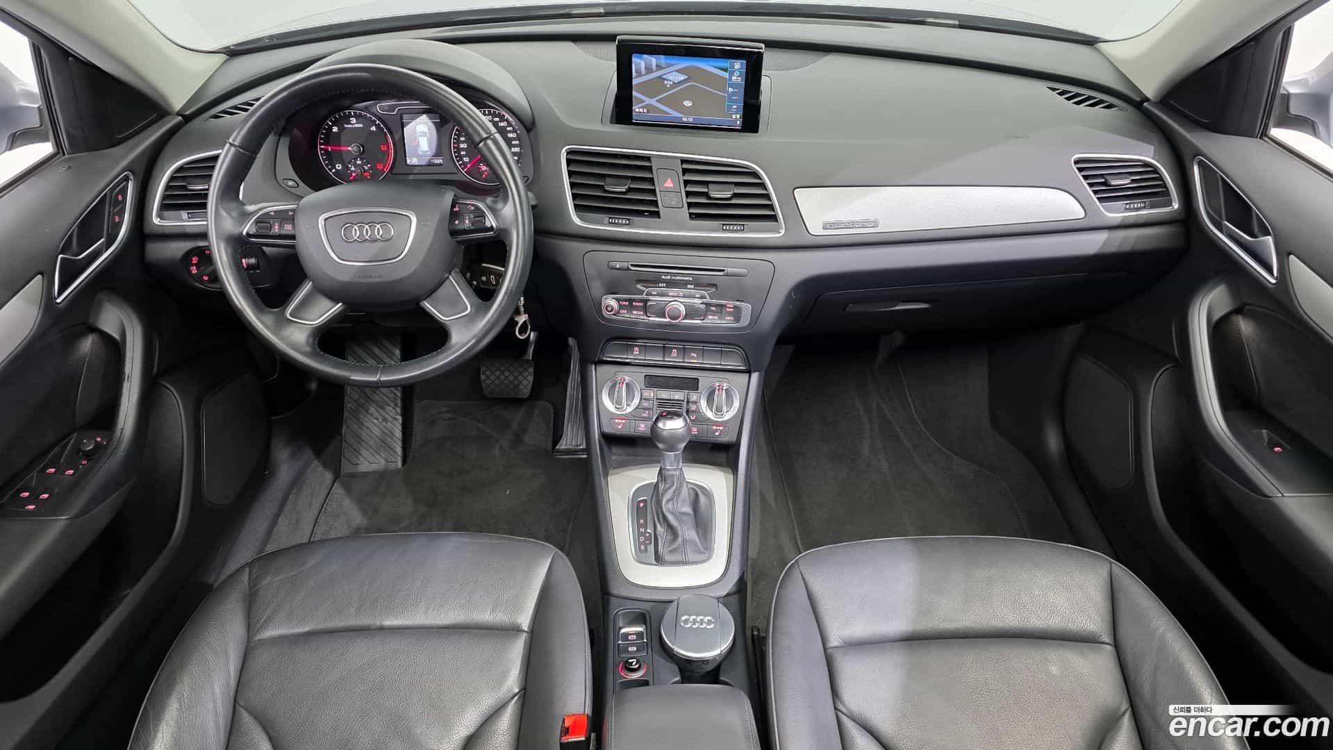 Q3 Audi 2015.4-INNER-007