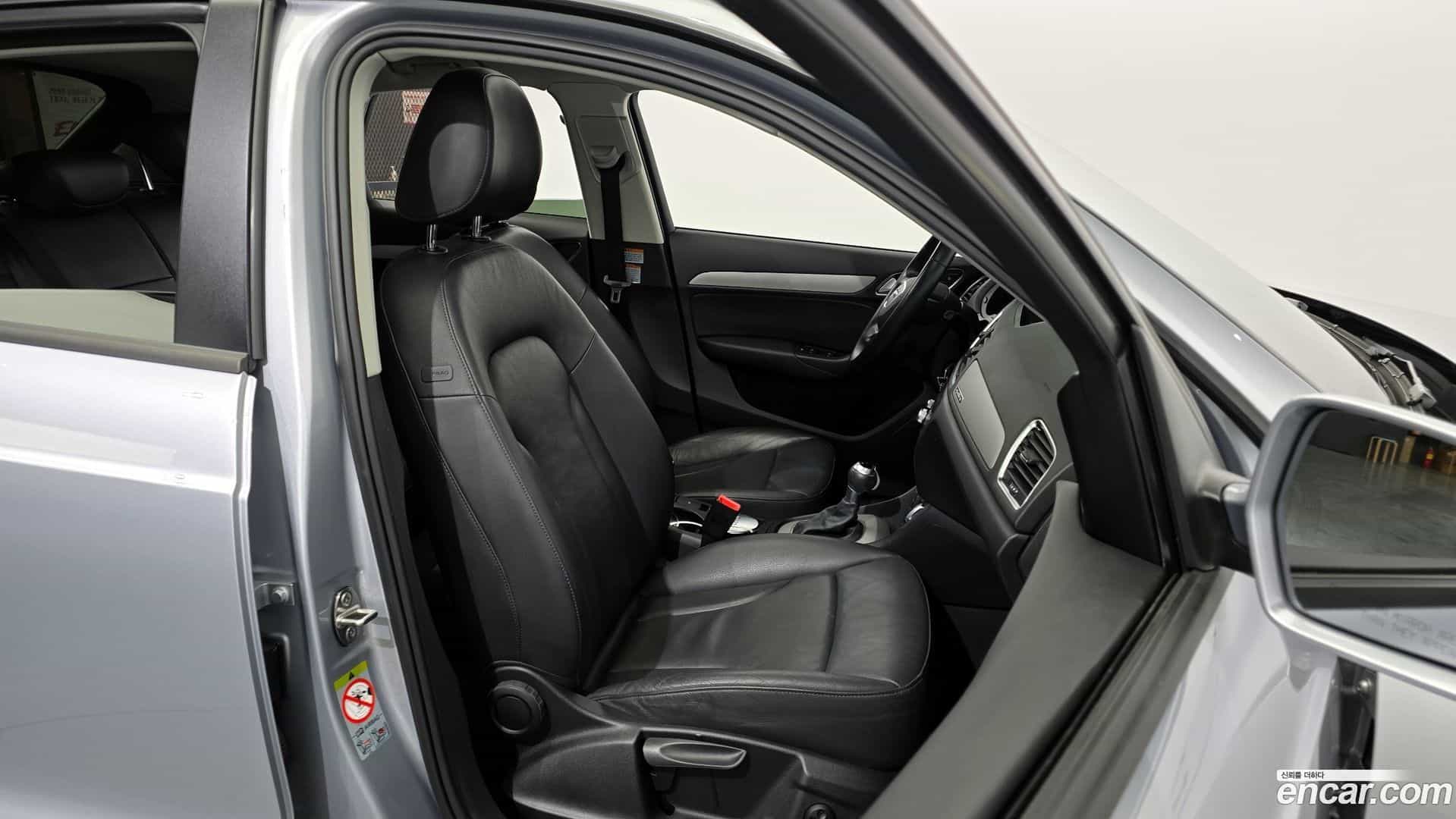 Q3 Audi 2015.4-OPTION-016