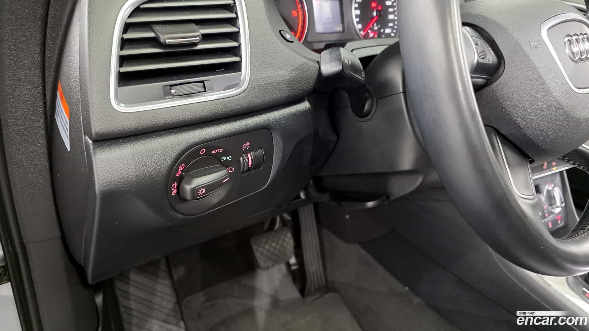 Q3 Audi 2015.4-OPTION-019