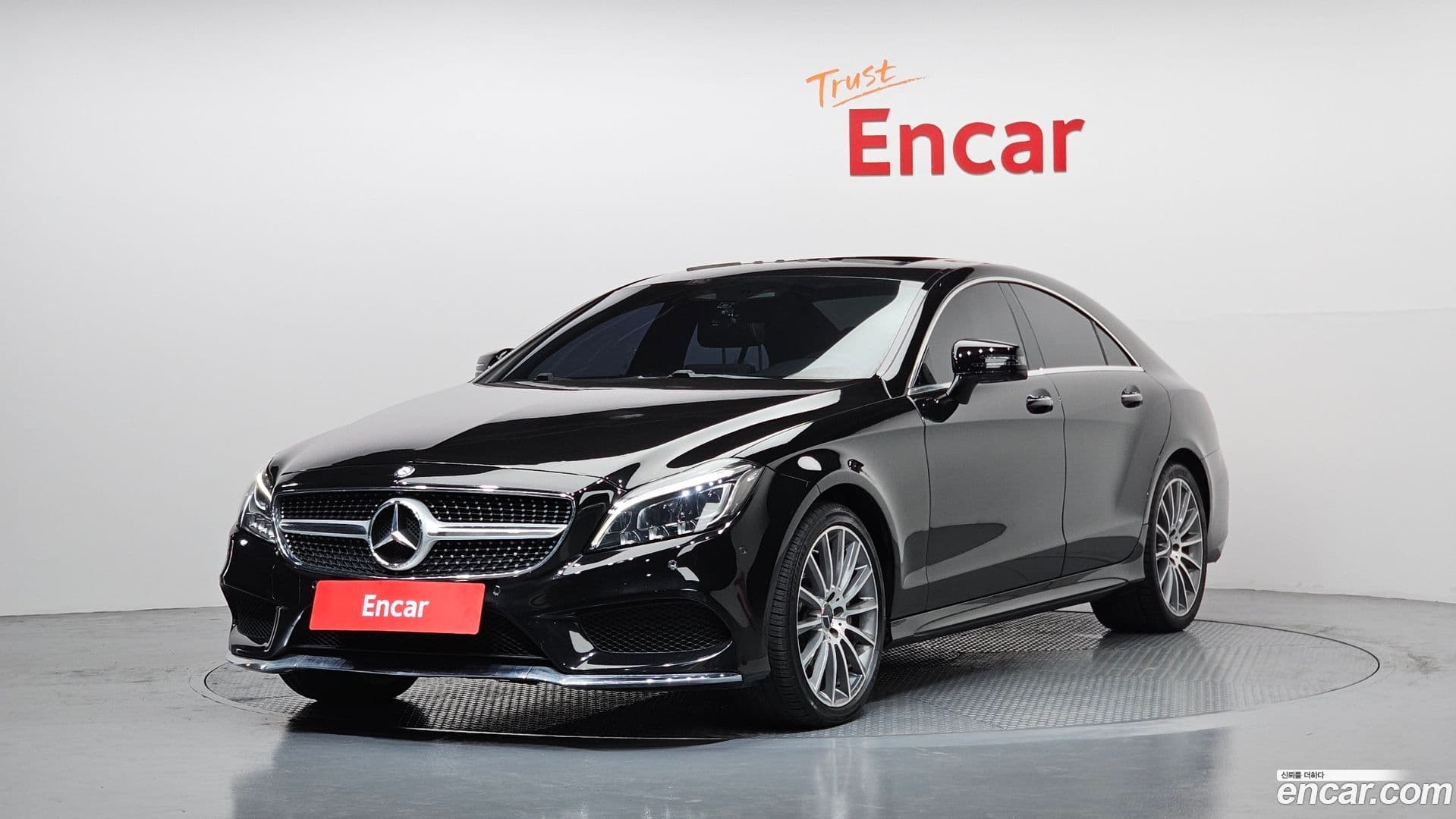 Main__Slider__Photo:CLS-Class Mercedes-Benz 2016.4-0