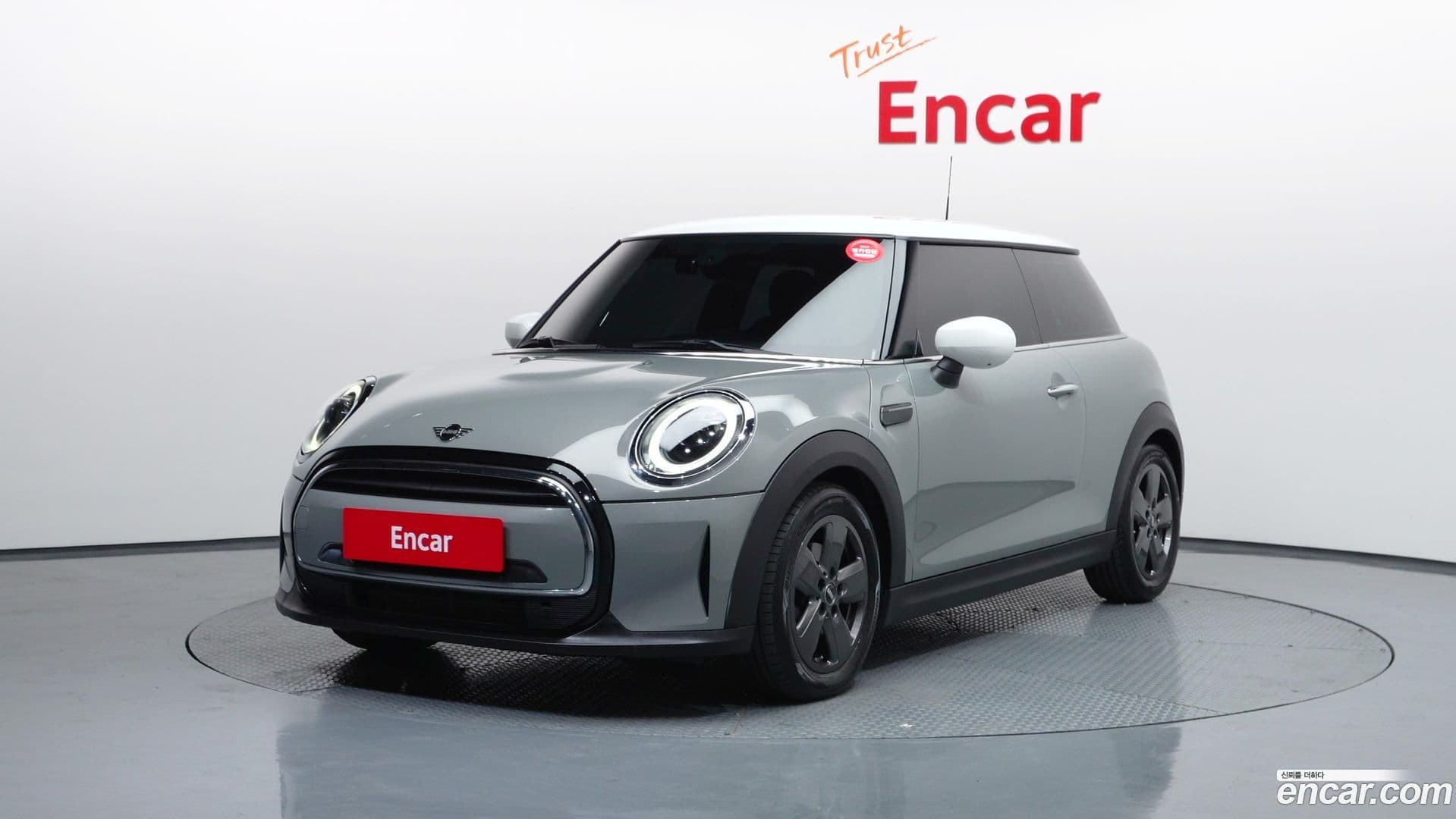 Main__Slider__Photo:Cooper Mini 2022.2-0