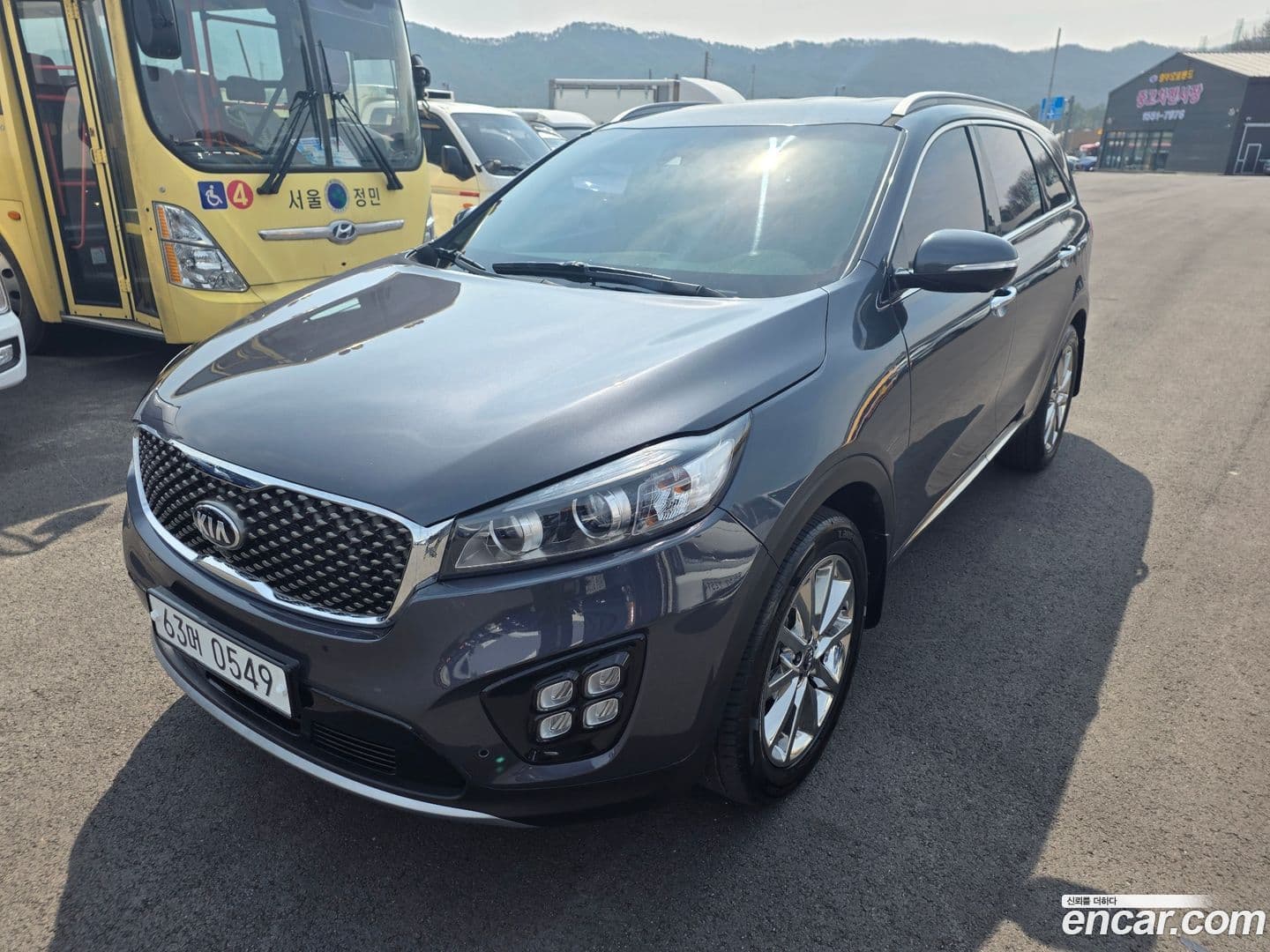 Main__Slider__Photo:Sorento Kia 2016.6-0