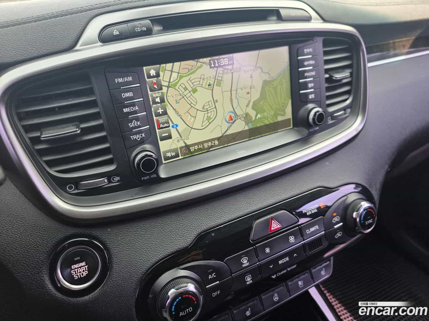 Sorento Kia 2016.6-OPTION-019