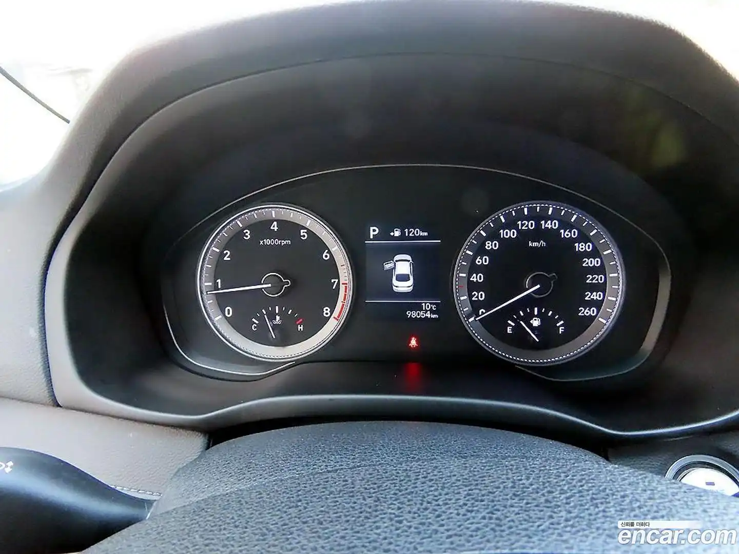 Grandeur Hyundai 2017.11-INNER-009
