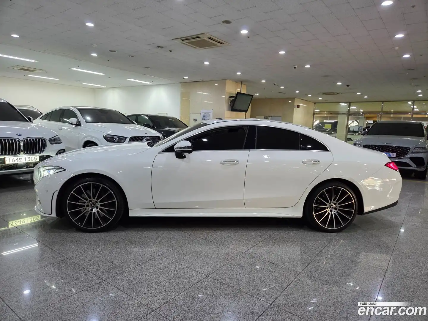 CLS-Class Mercedes-Benz 2018.10-OUTER-003