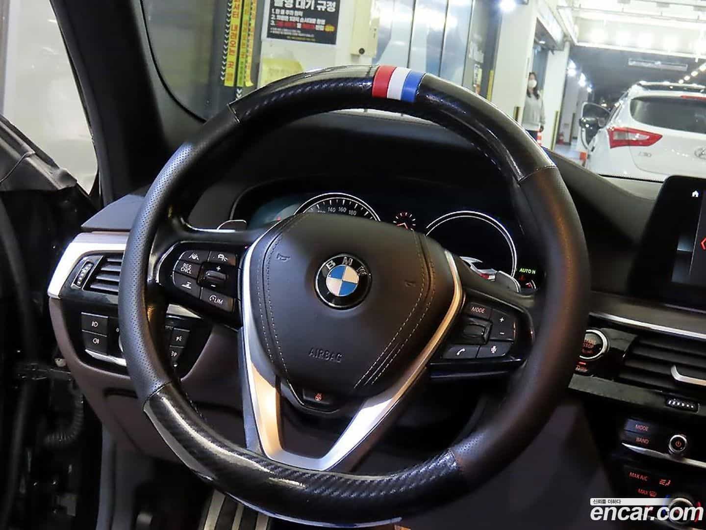 5-Series BMW 2017.6-INNER-008
