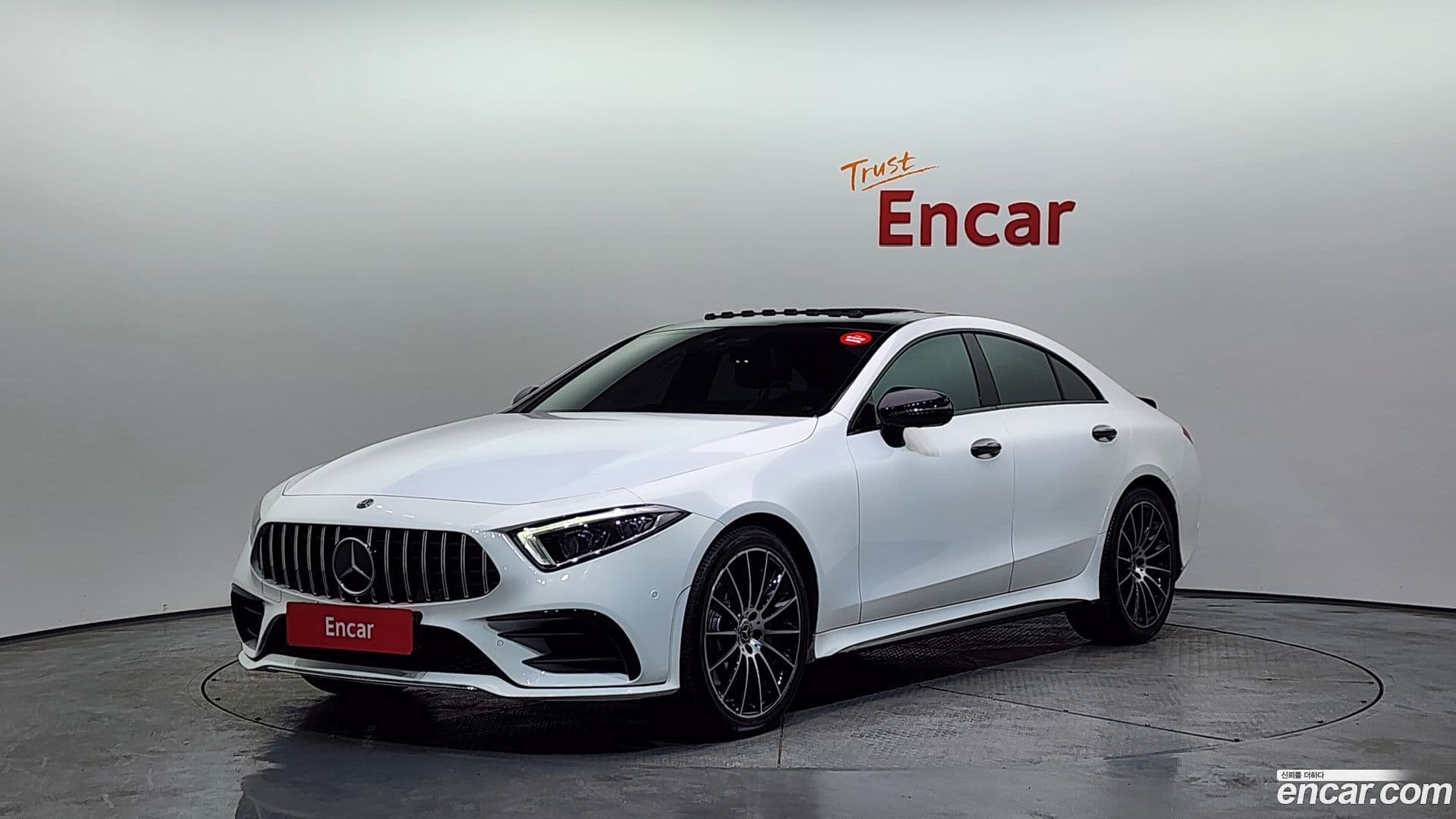 Main__Slider__Photo:CLS-Class Mercedes-Benz 2018.10-0