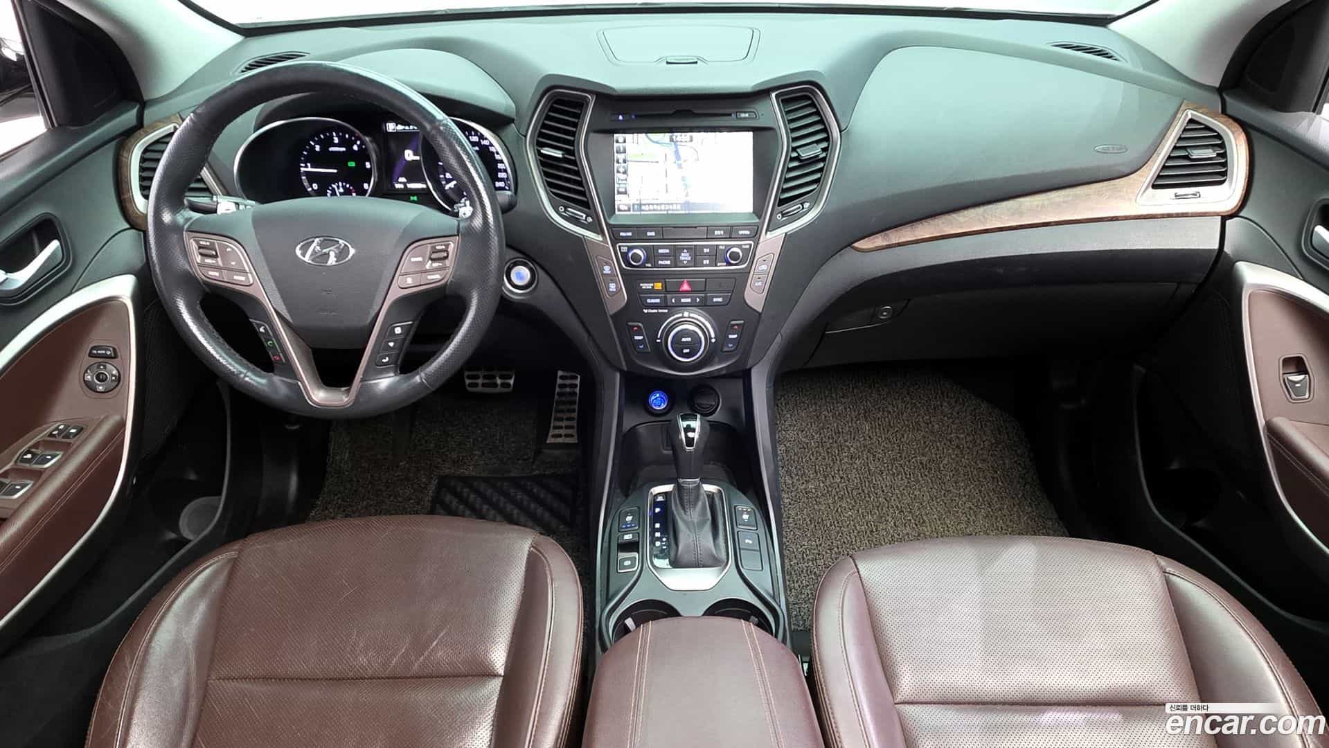 Santafe Hyundai 2016.9-INNER-007