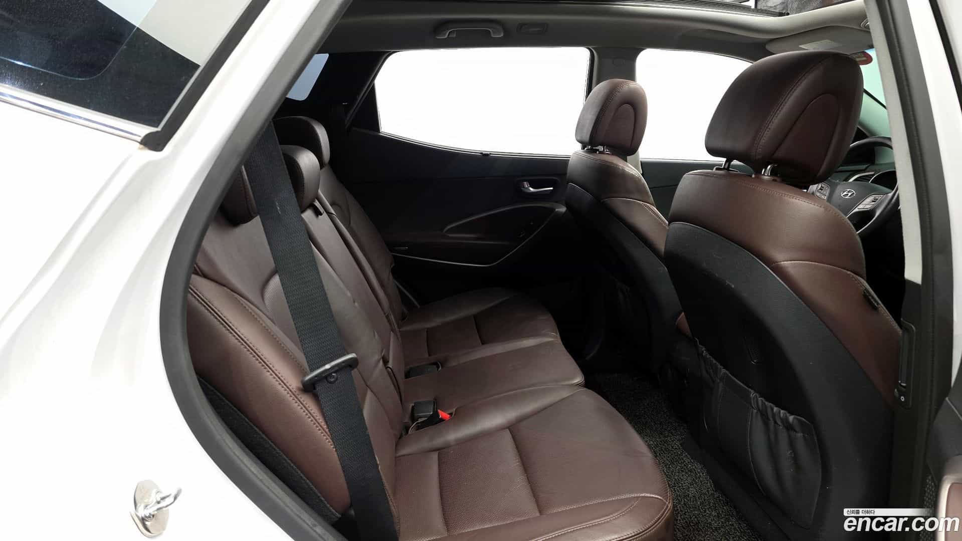 Santafe Hyundai 2016.9-OPTION-016
