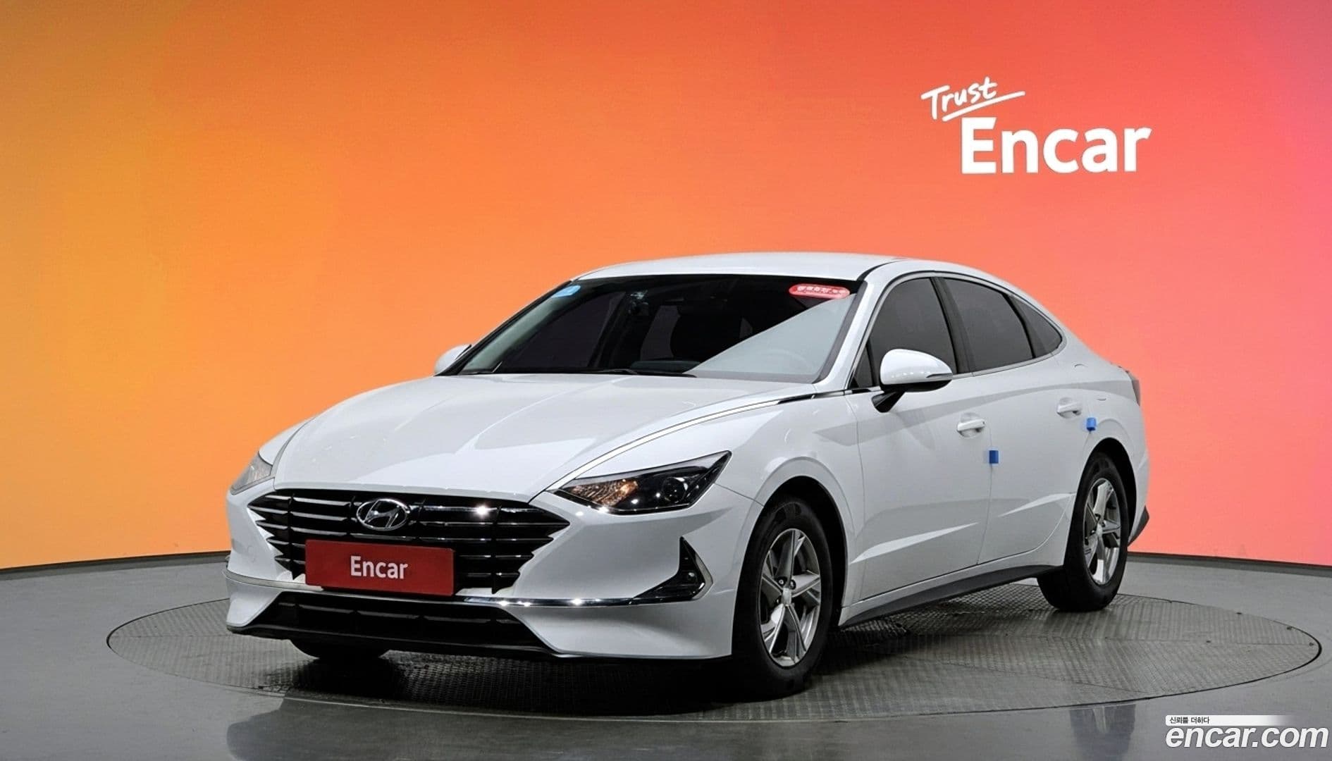 Main__Slider__Photo:Sonata Hyundai 2019.3-0
