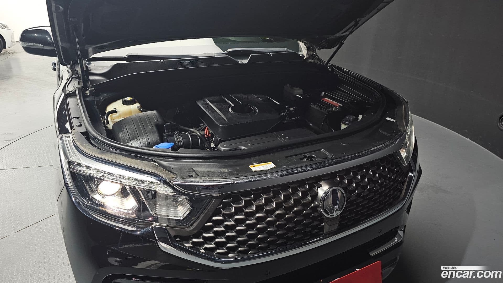 Main__Slider__Photo:Rexton KG Mobility 2020.6-5