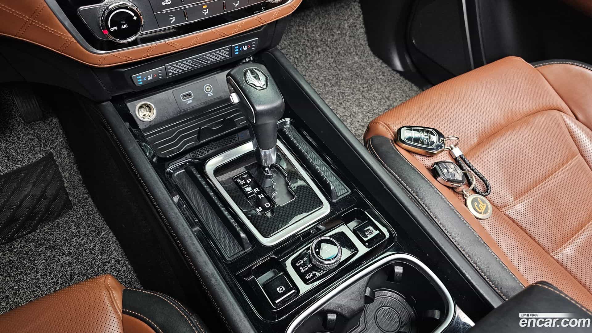 Rexton KG Mobility 2020.6-INNER-009