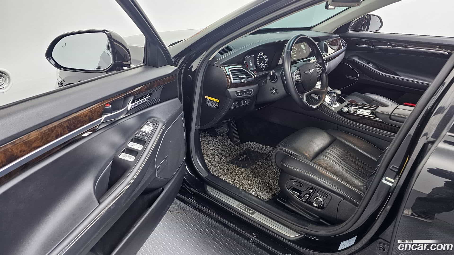 G90 Genesis 2019.7-INNER-010