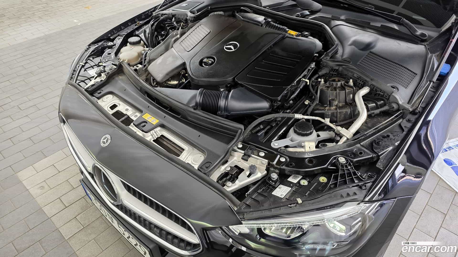 C-Class Mercedes-Benz 2022.4-OUTER-006