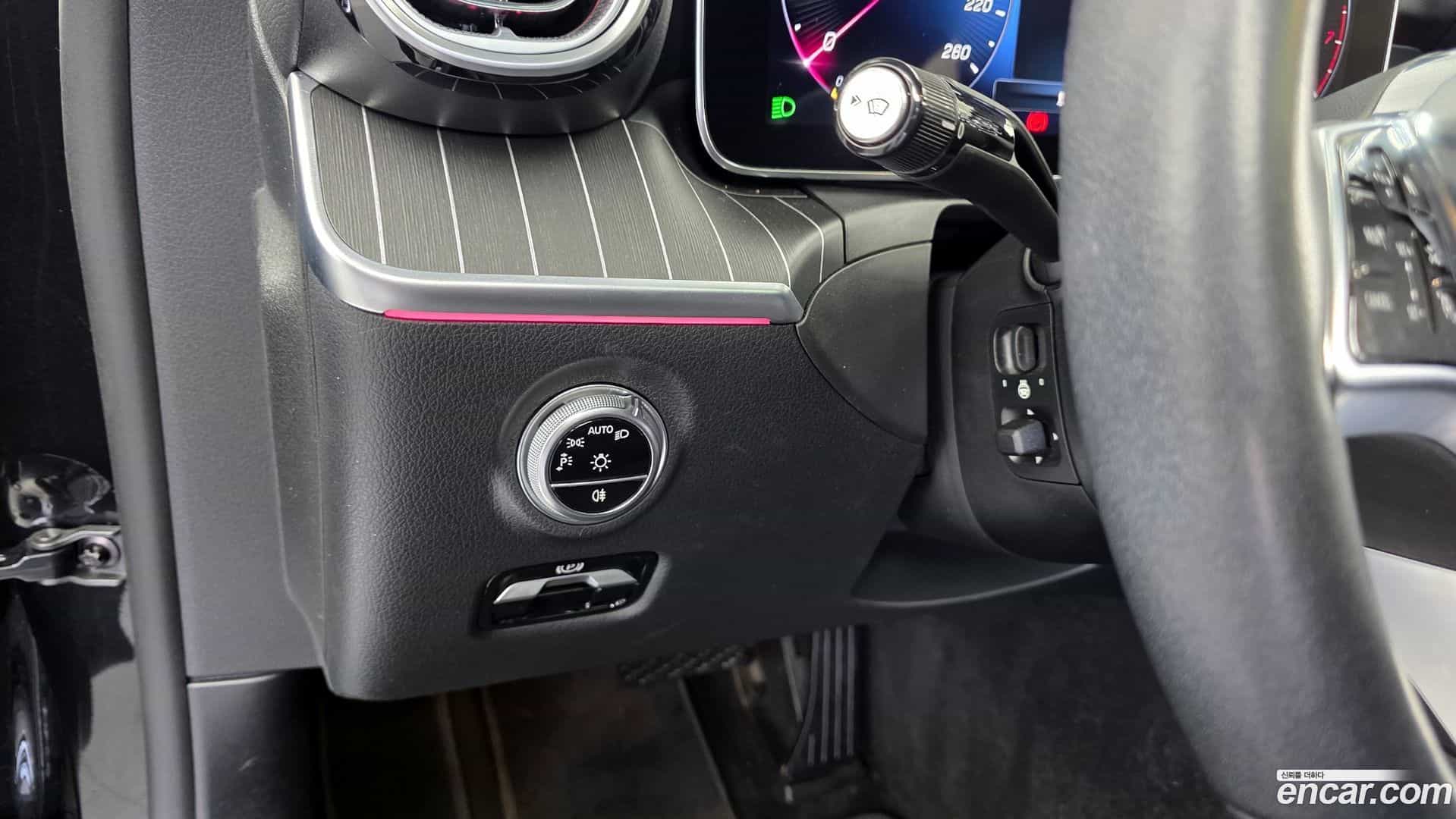 C-Class Mercedes-Benz 2022.4-OPTION-020