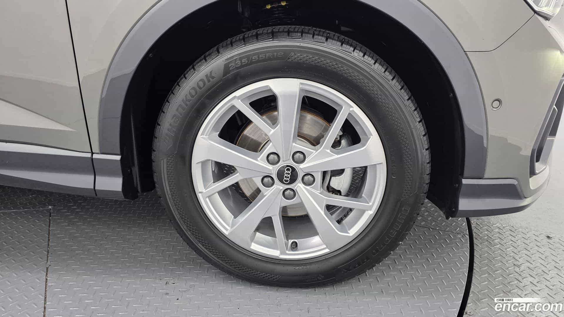 Q3 Audi 2023.9-OUTER-005