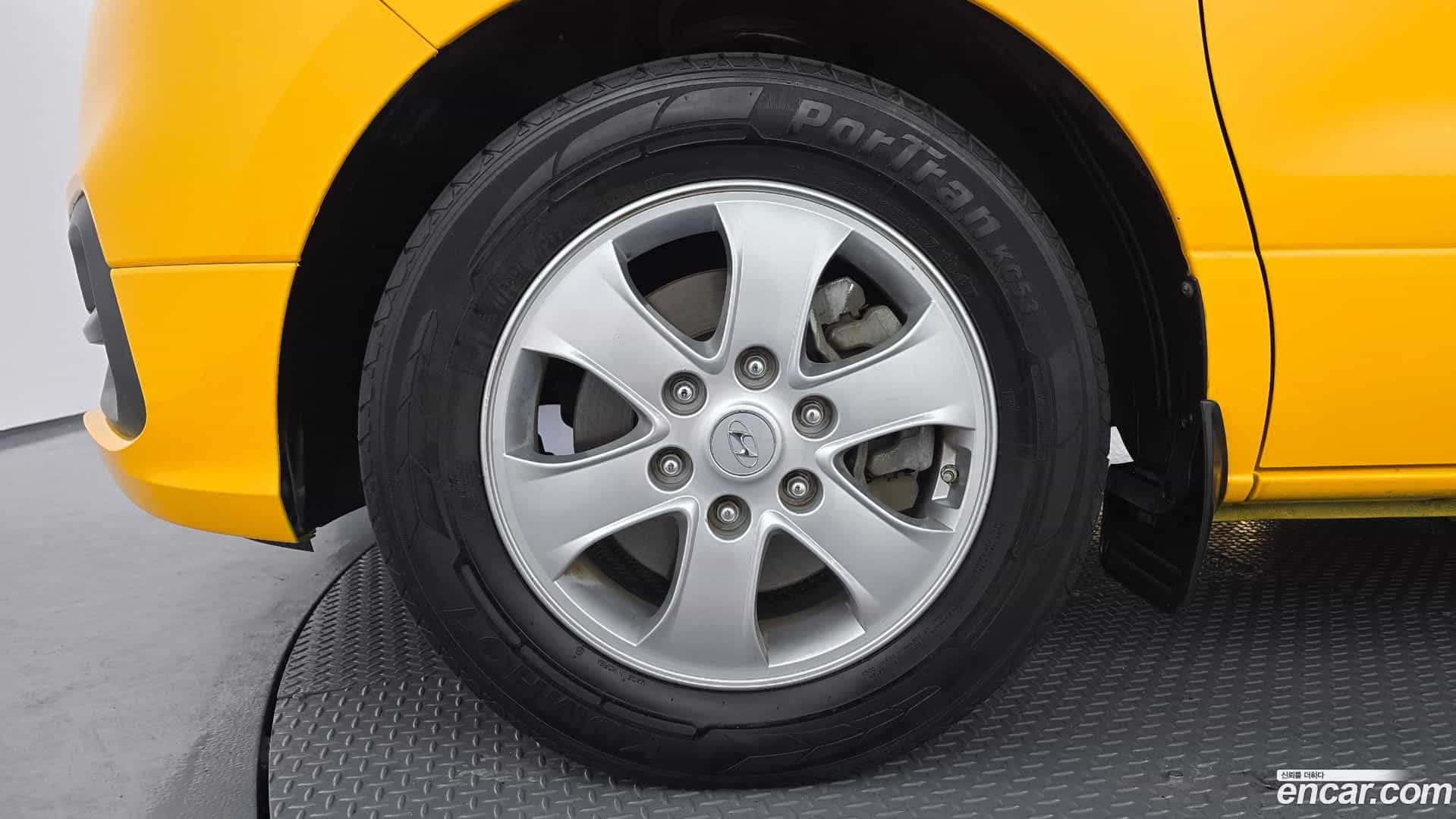 Starex Hyundai 2019.3-OUTER-005