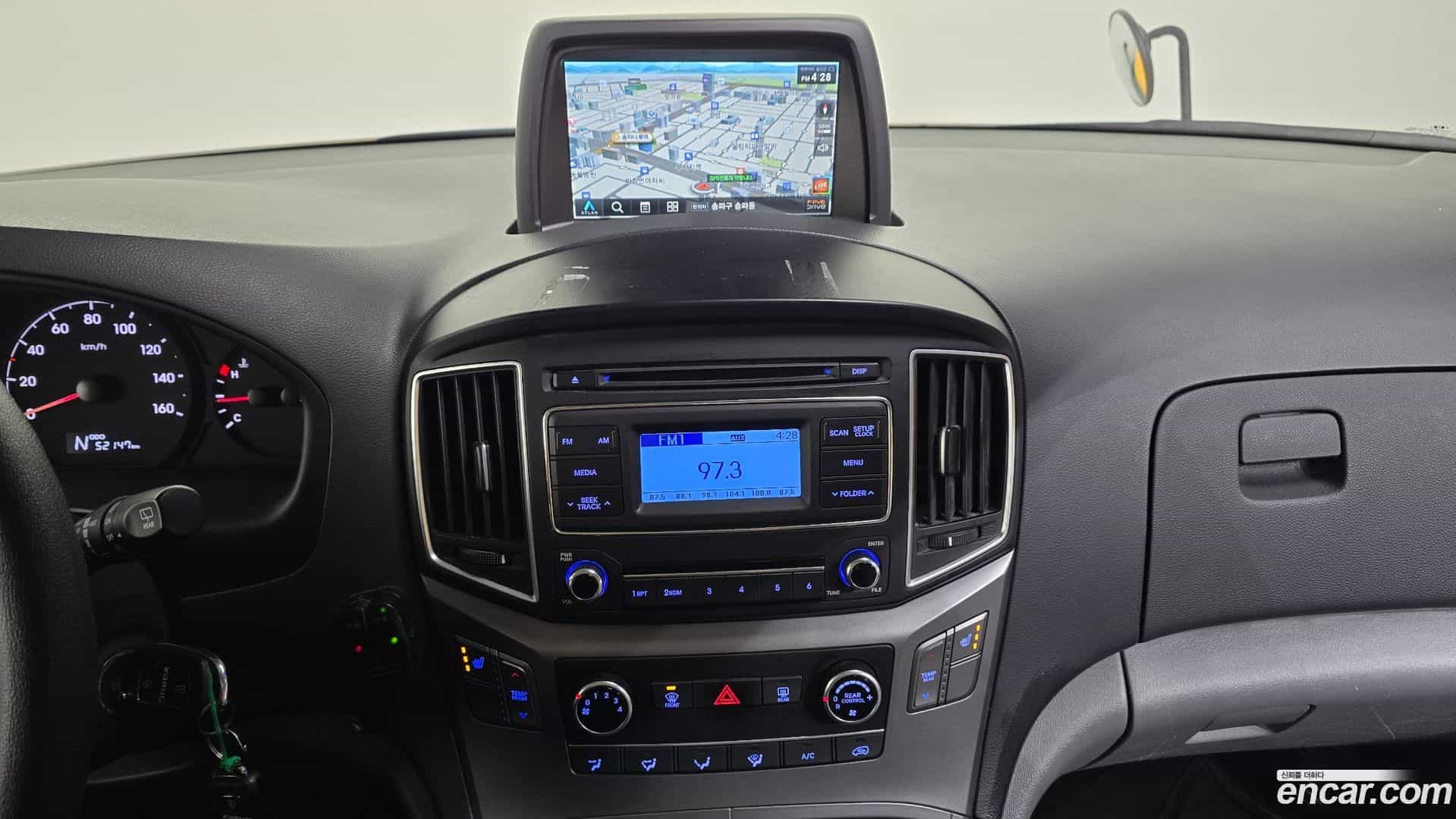 Starex Hyundai 2019.3-OPTION-018