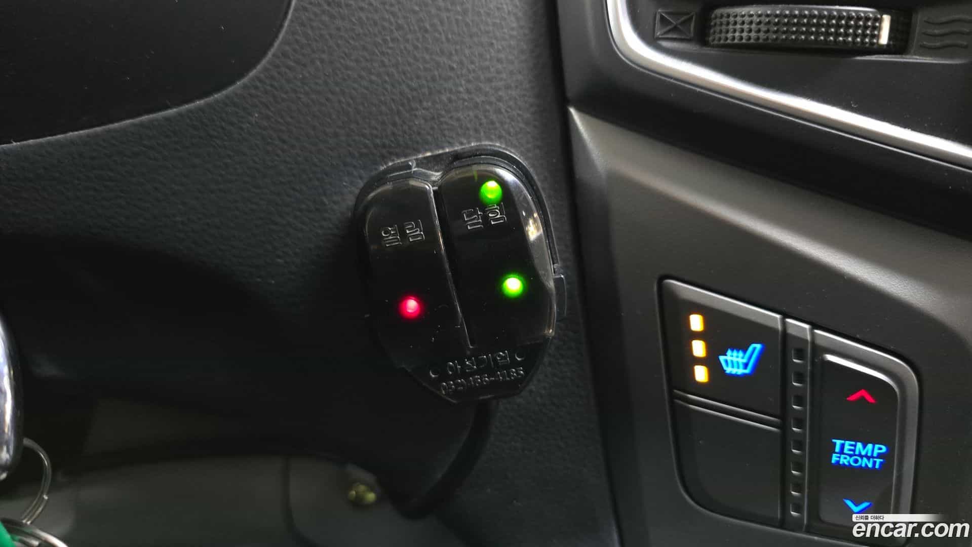 Starex Hyundai 2019.3-OPTION-021