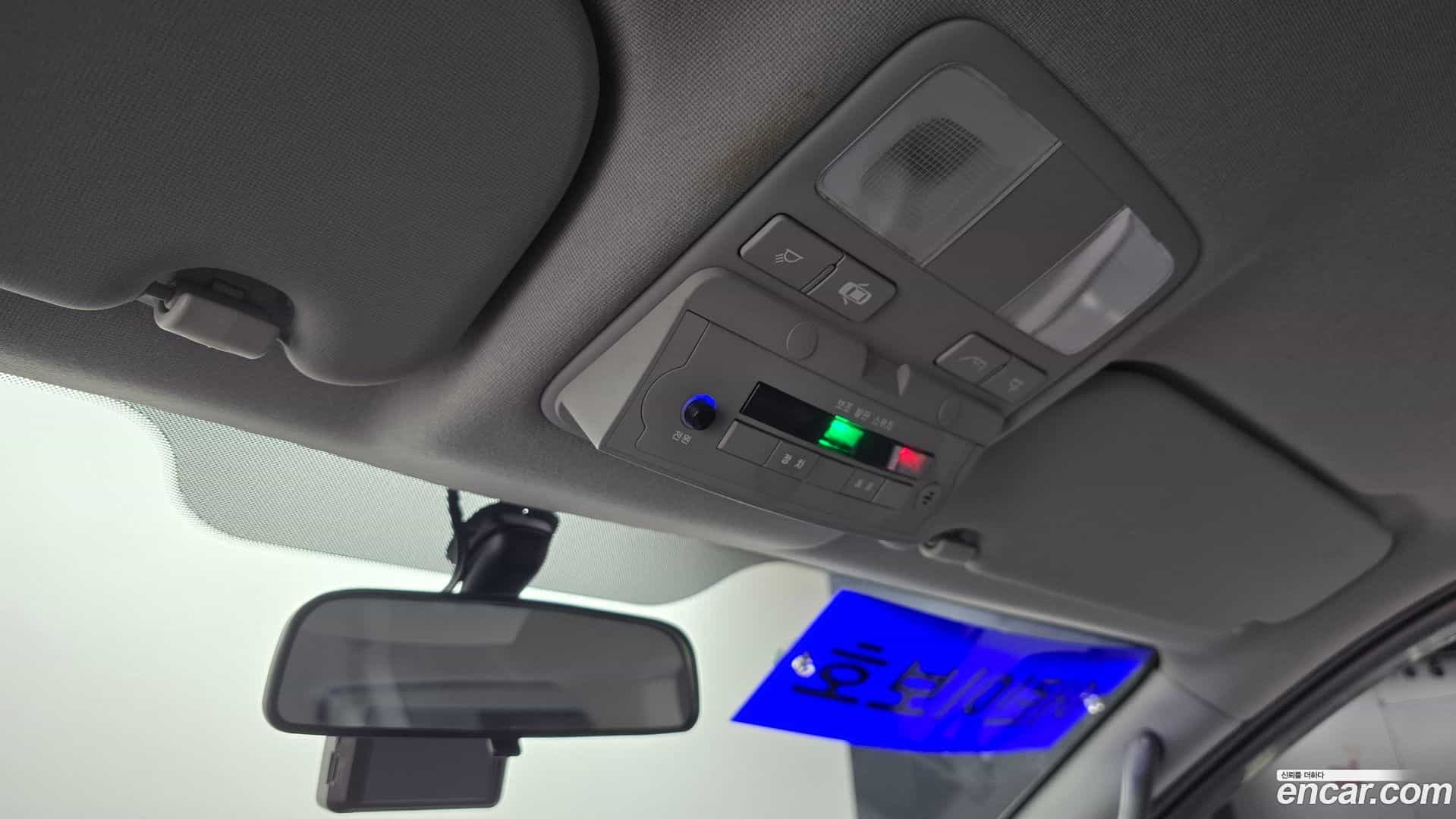 Starex Hyundai 2019.3-OPTION-022