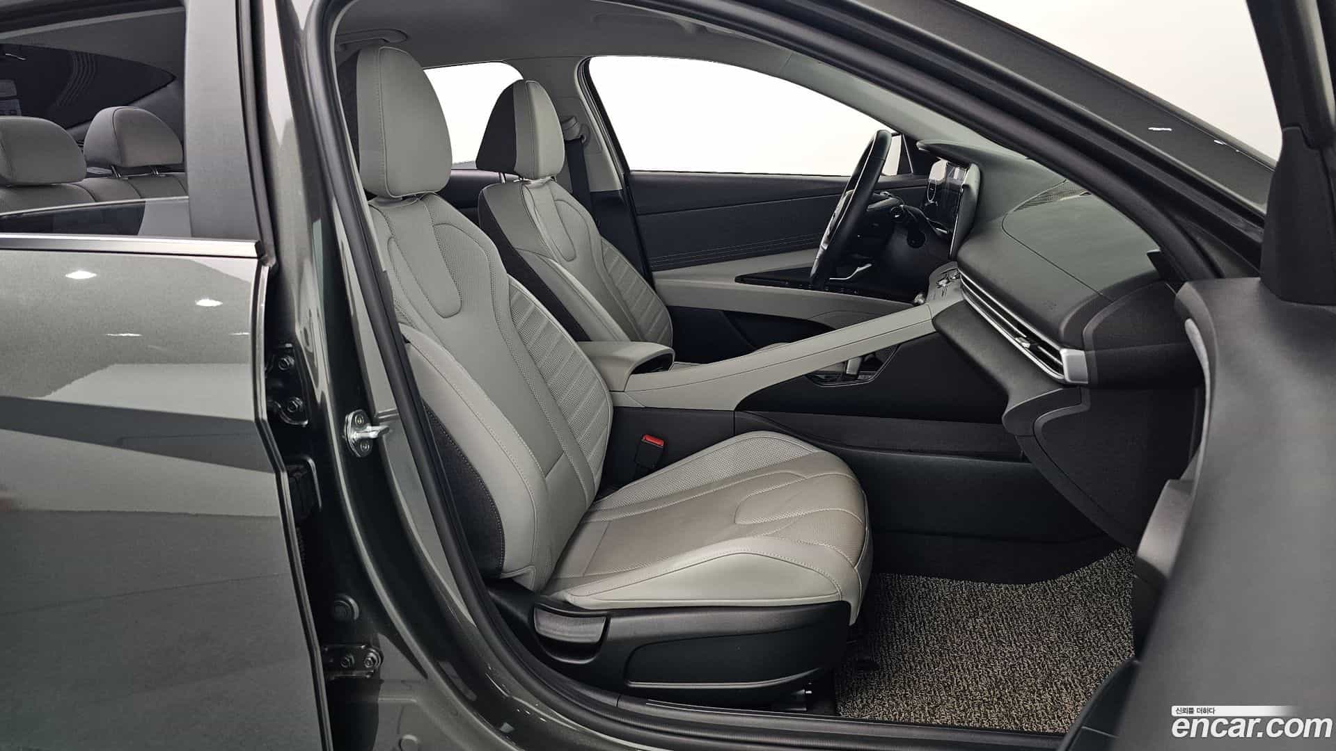 AVANTE Hyundai 2021.4-INNER-010