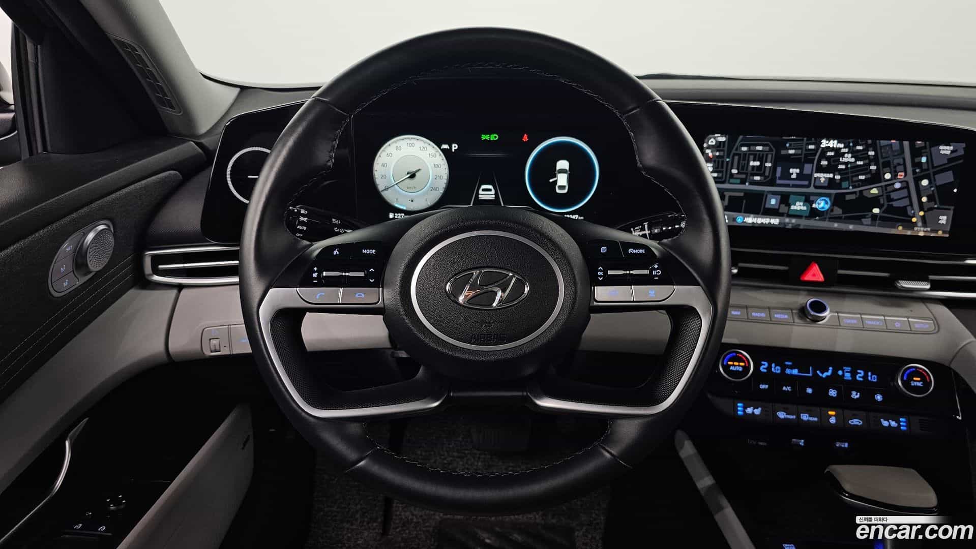 AVANTE Hyundai 2021.4-OPTION-017
