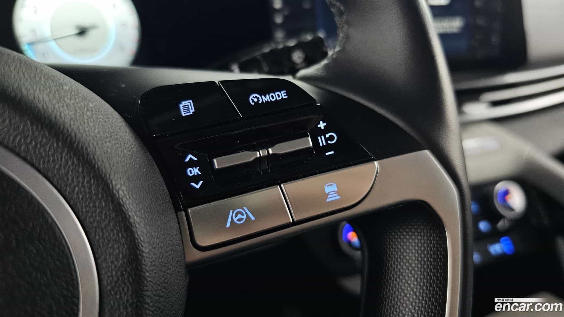 AVANTE Hyundai 2021.4-OPTION-022