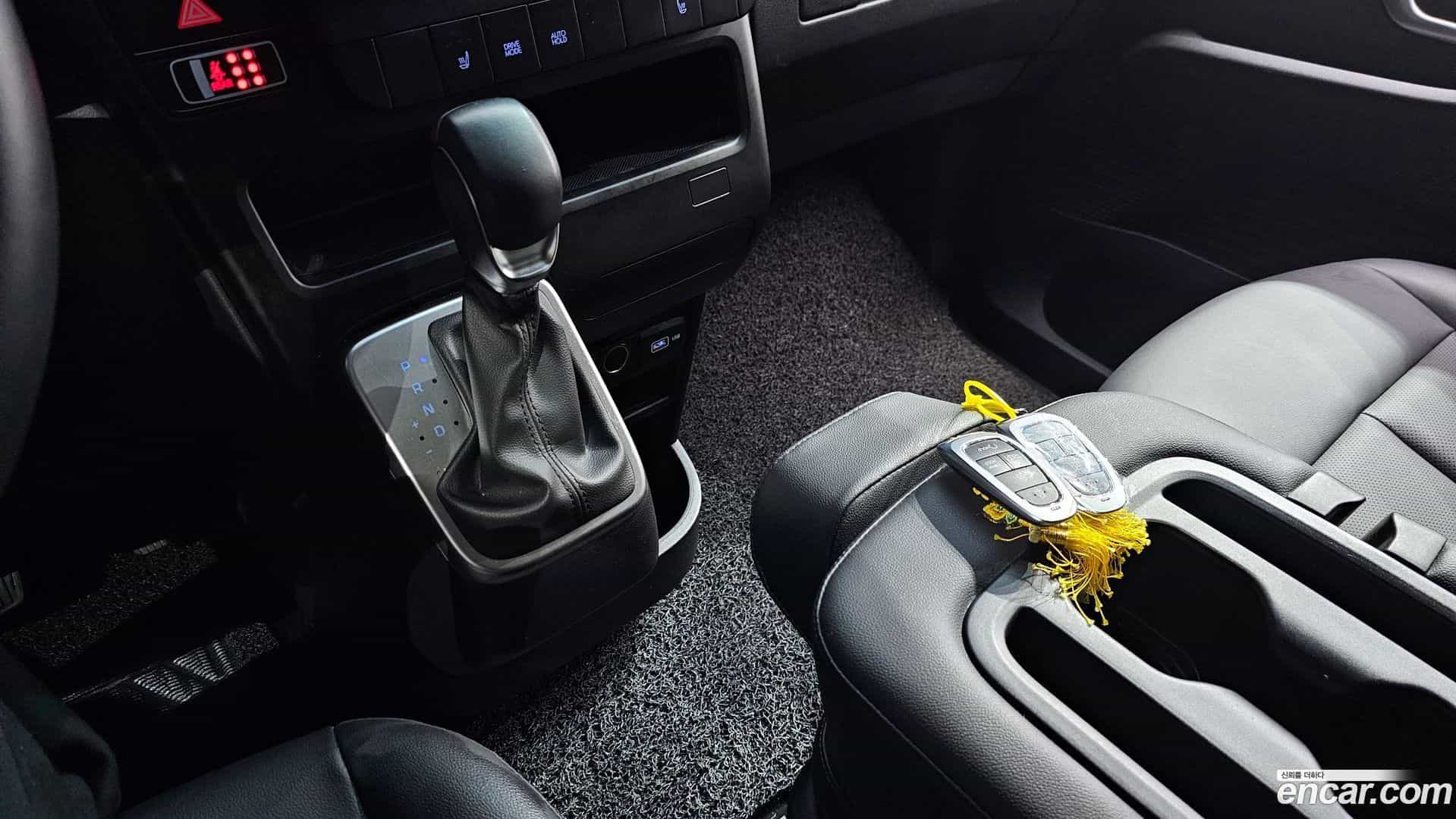 Staria Hyundai 2023.4-INNER-009