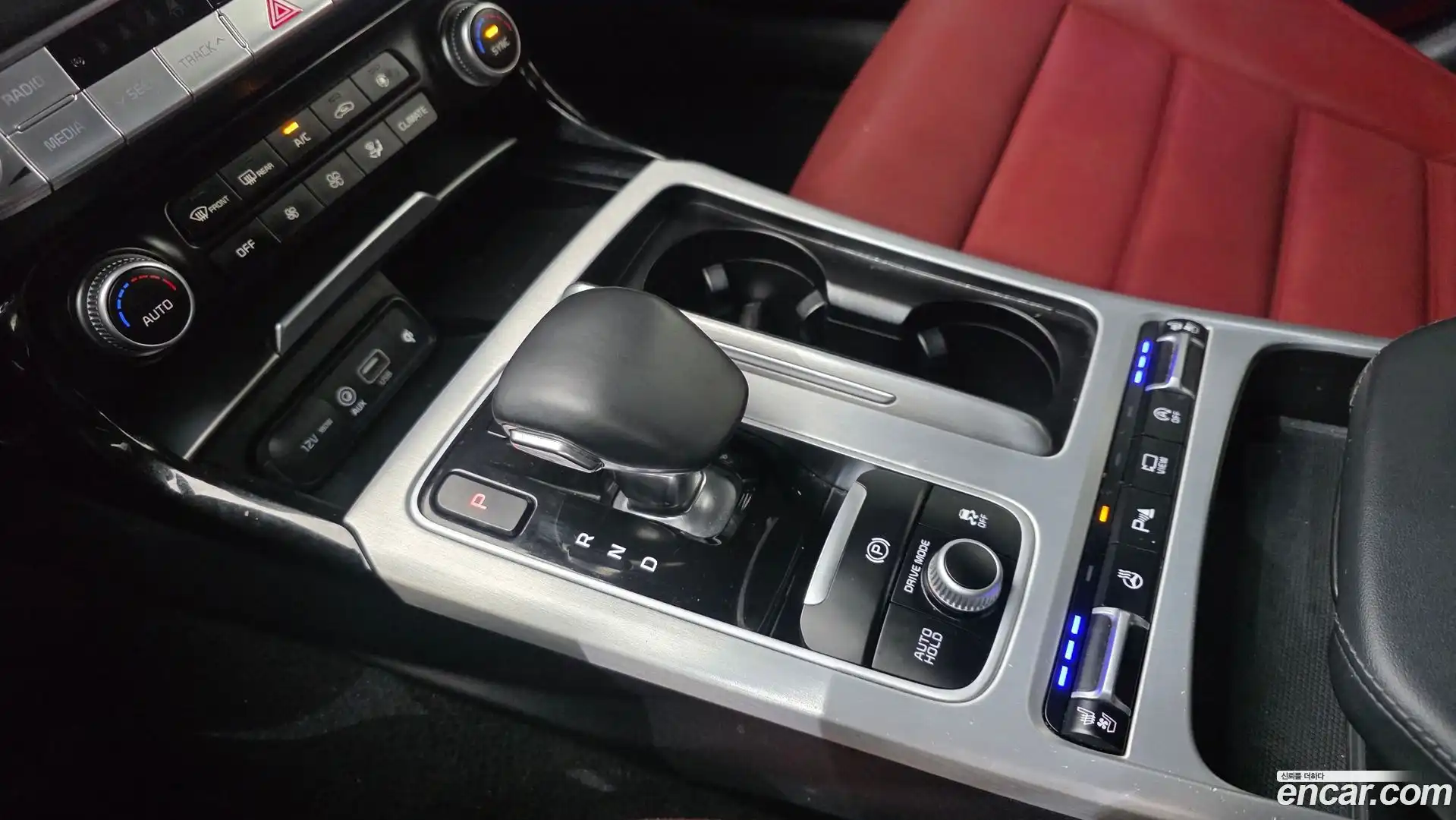 Stinger Kia 2019.5-INNER-009