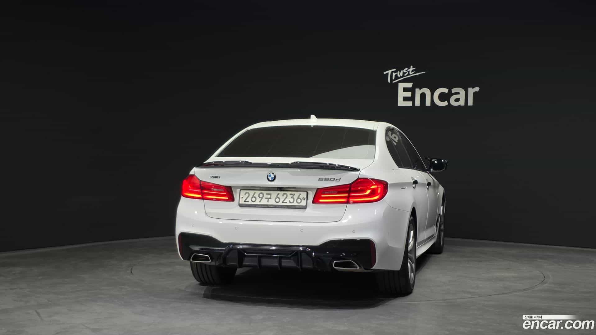 5-Series BMW 2017.8-OUTER-004