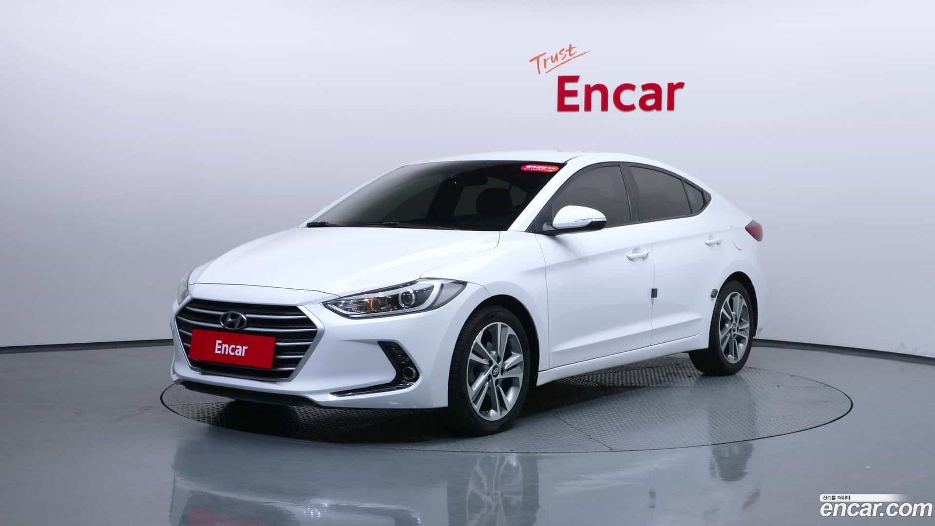 AVANTE Hyundai 2018.6-THUMBNAIL-011