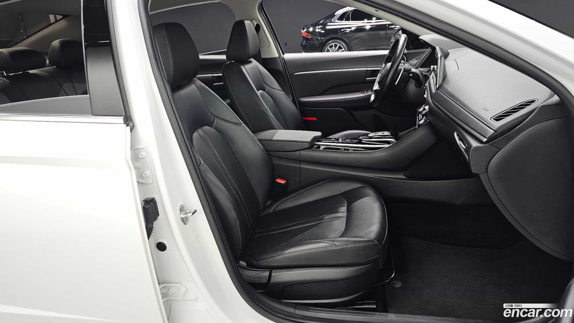 Sonata Hyundai 2022.6-INNER-010