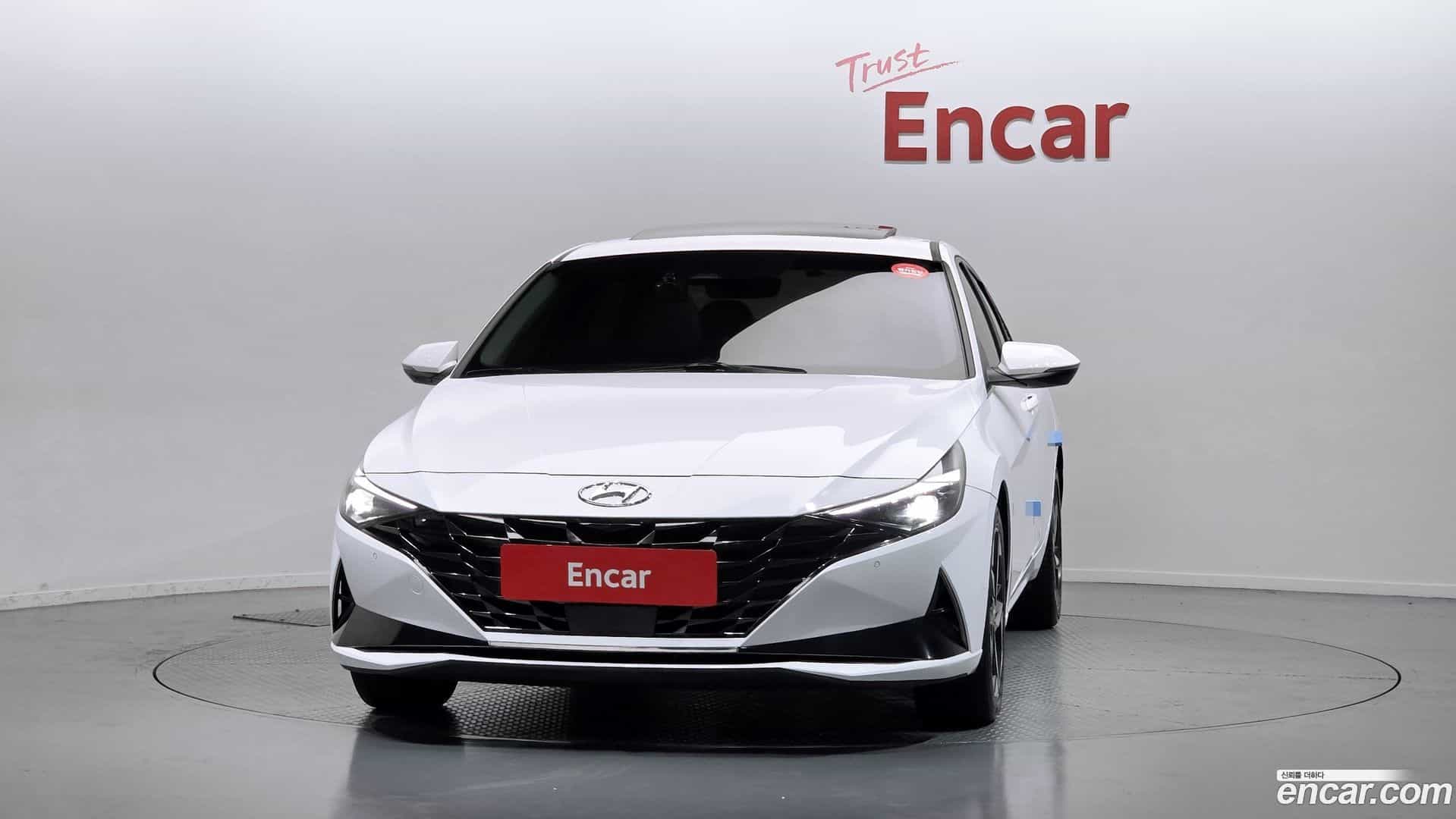 AVANTE Hyundai 2021.0-OUTER-003