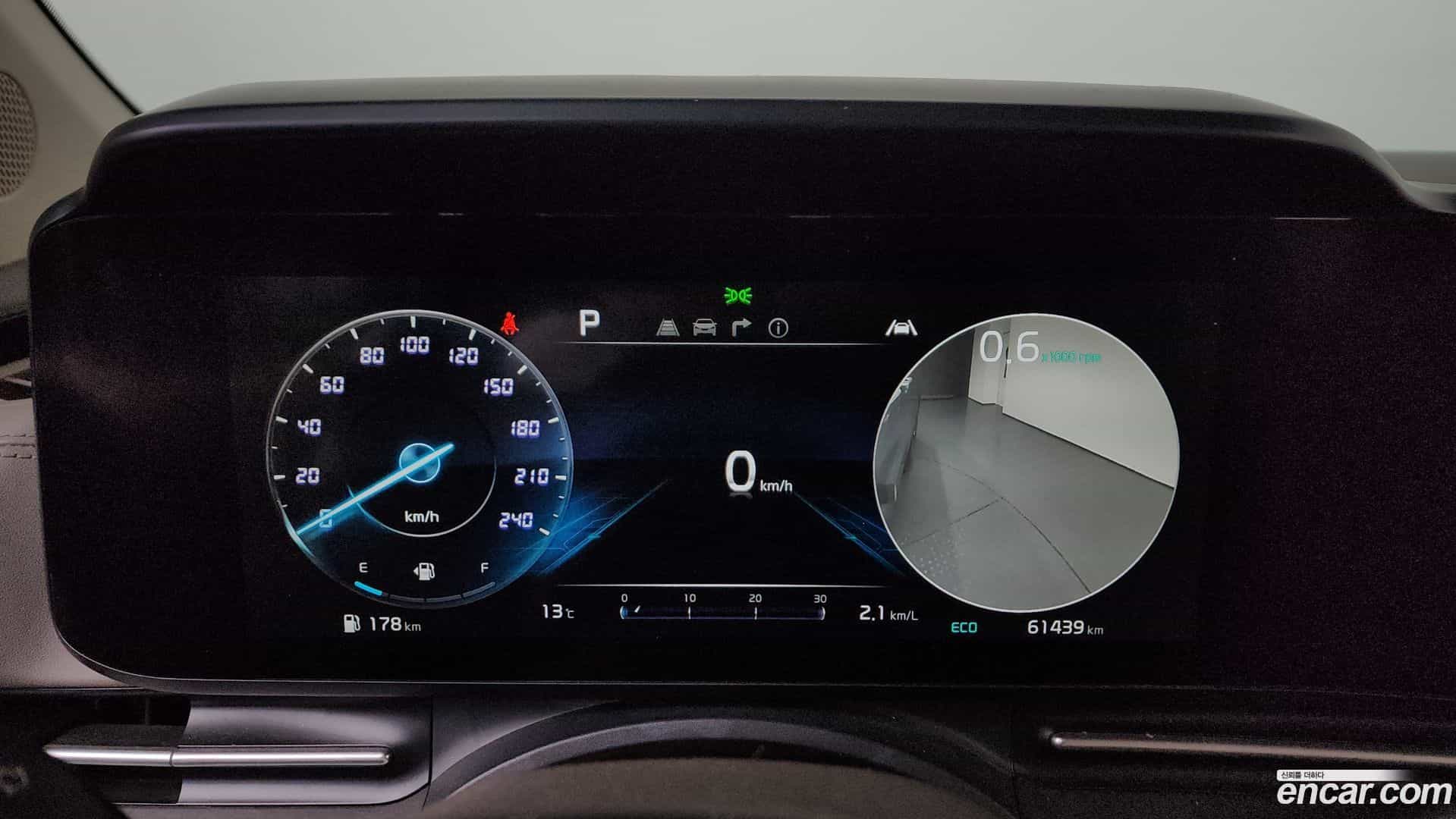 Canival Kia 2021.2-INNER-008