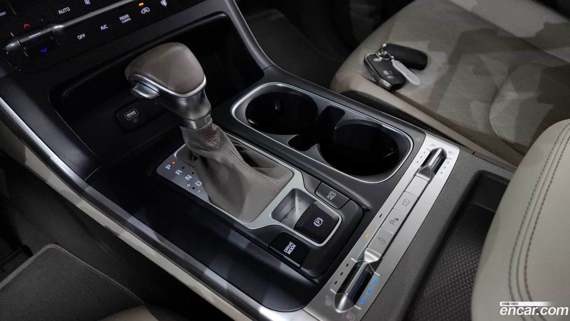 Canival Kia 2021.2-INNER-009