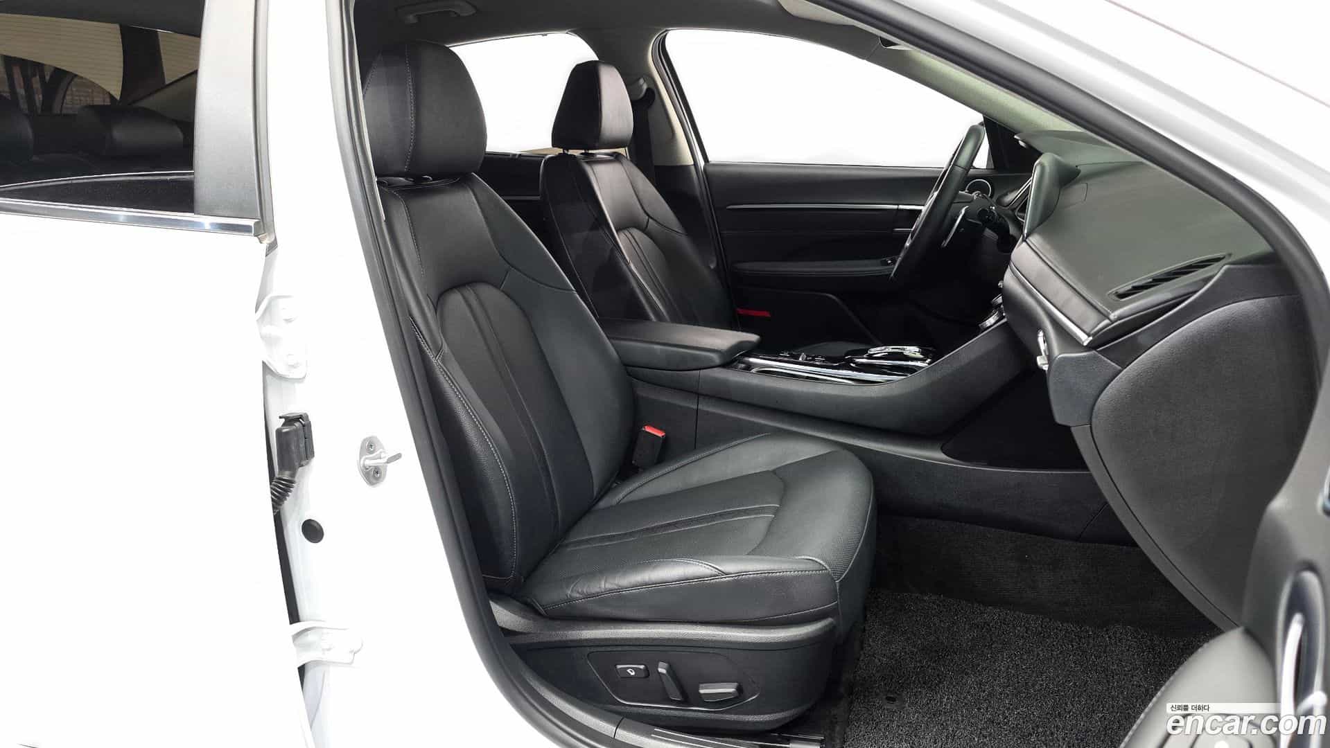 Sonata Hyundai 2022.10-INNER-010