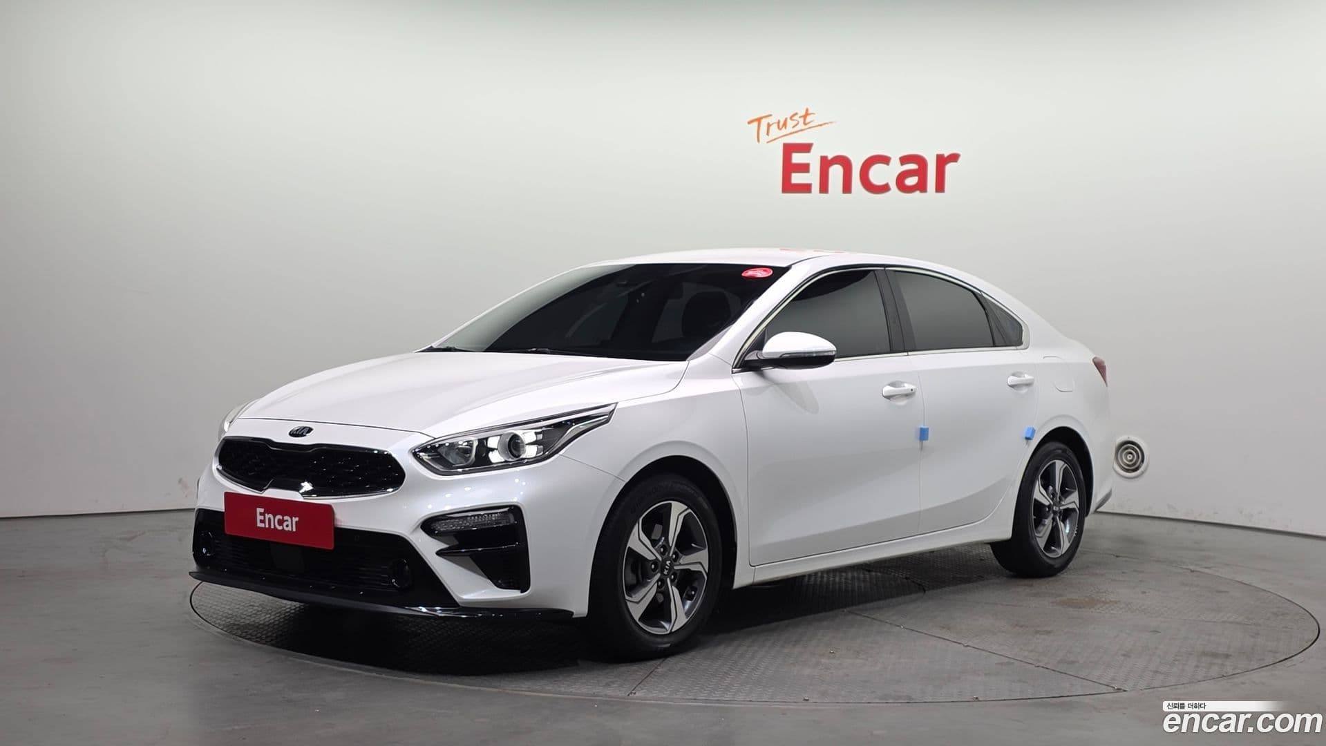 Main__Slider__Photo:K3 Kia 2019.4-0