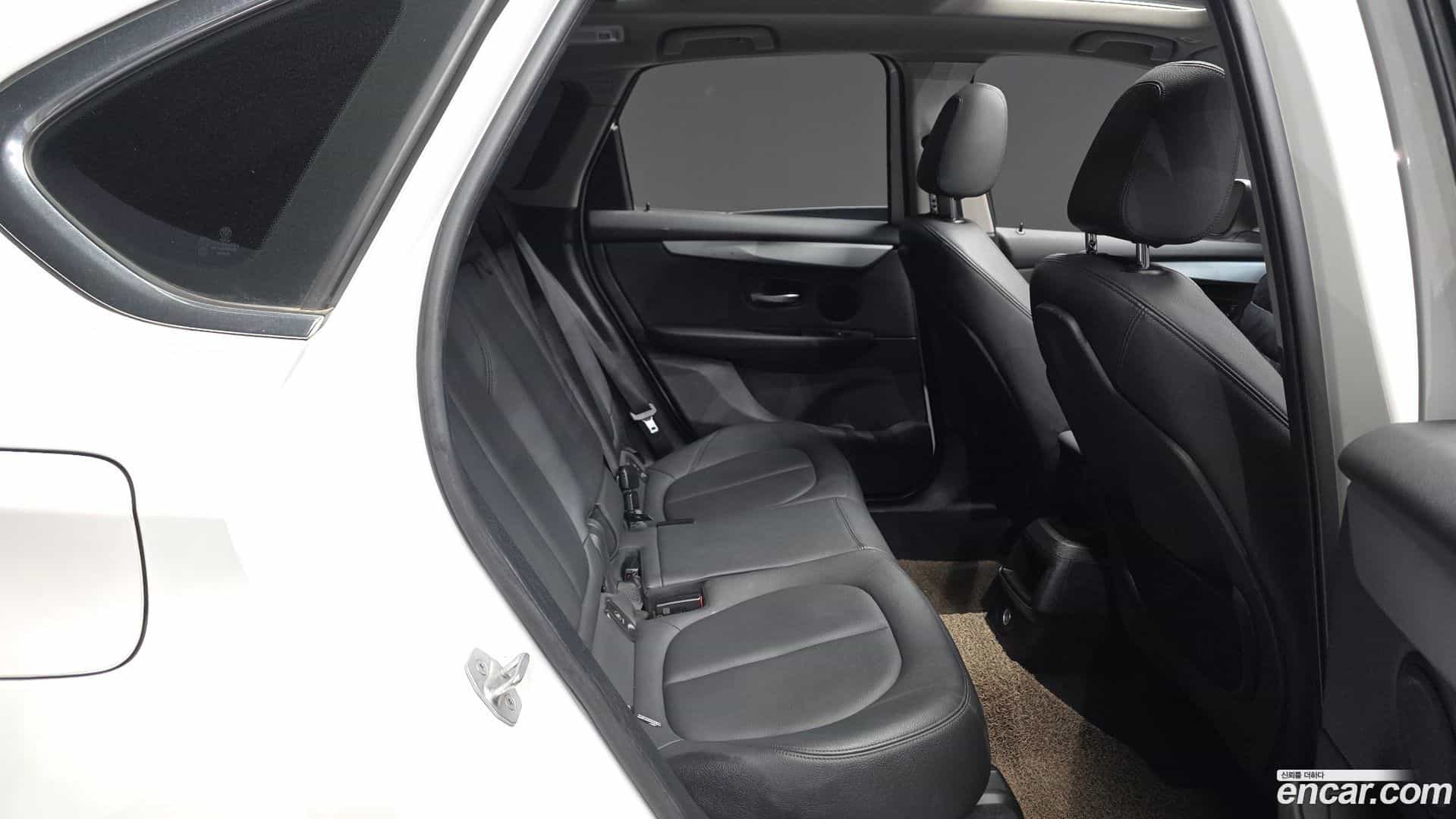 2-Series BMW 2018.4-OPTION-016