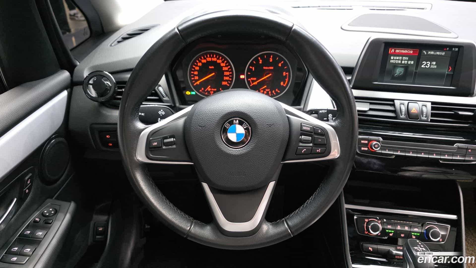 2-Series BMW 2018.4-OPTION-017