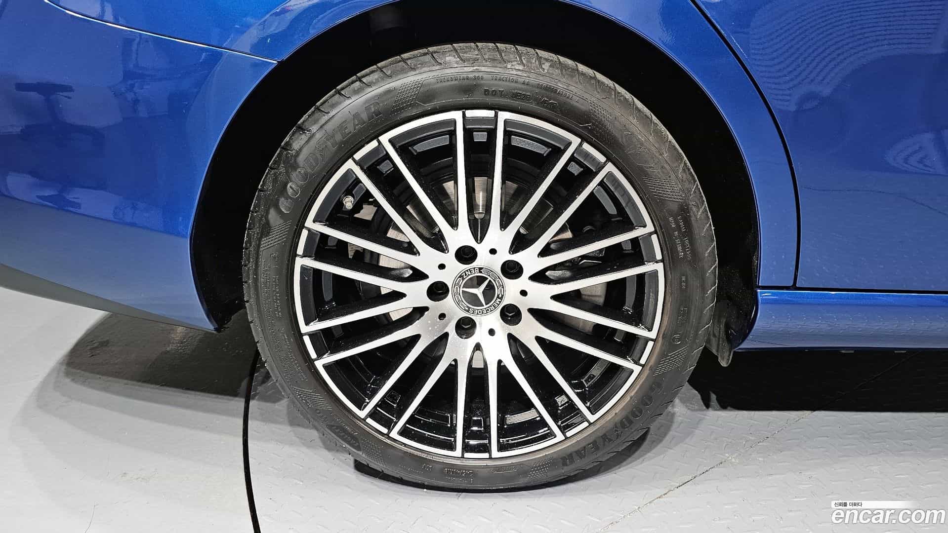 C-Class Mercedes-Benz 2022.3-OUTER-005
