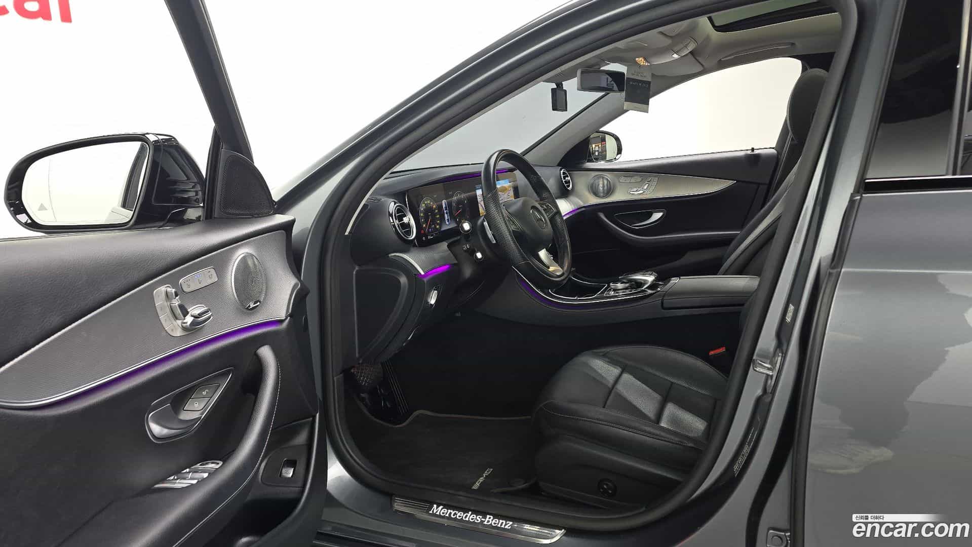 E-Class Mercedes-Benz 2016.6-INNER-010