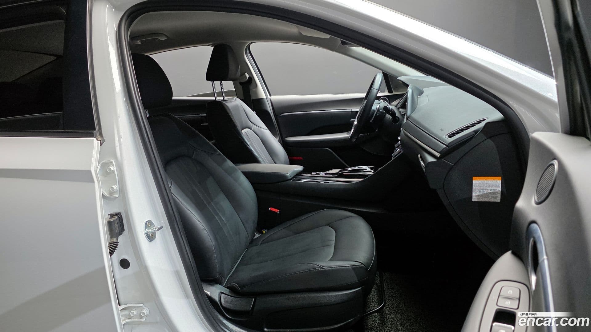 Main__Slider__Photo:Sonata Hyundai 2020.11-10