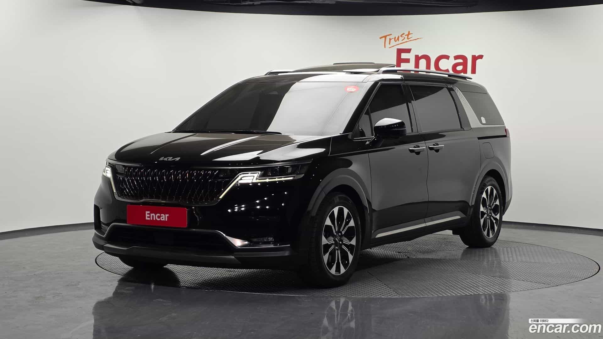 Canival Kia 2022.10-OUTER-001