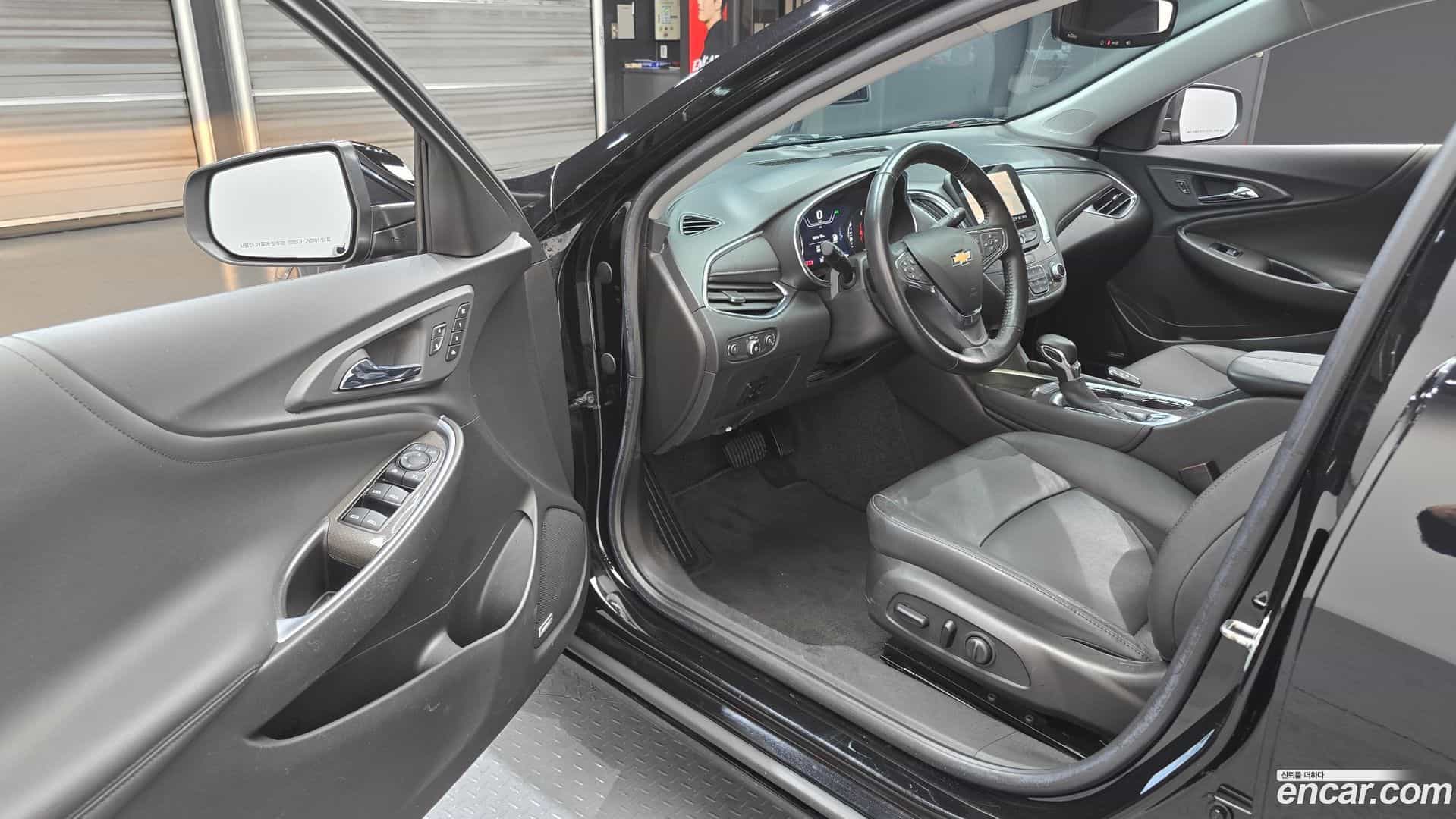 Malibu Chevrolet 2022.0-INNER-010