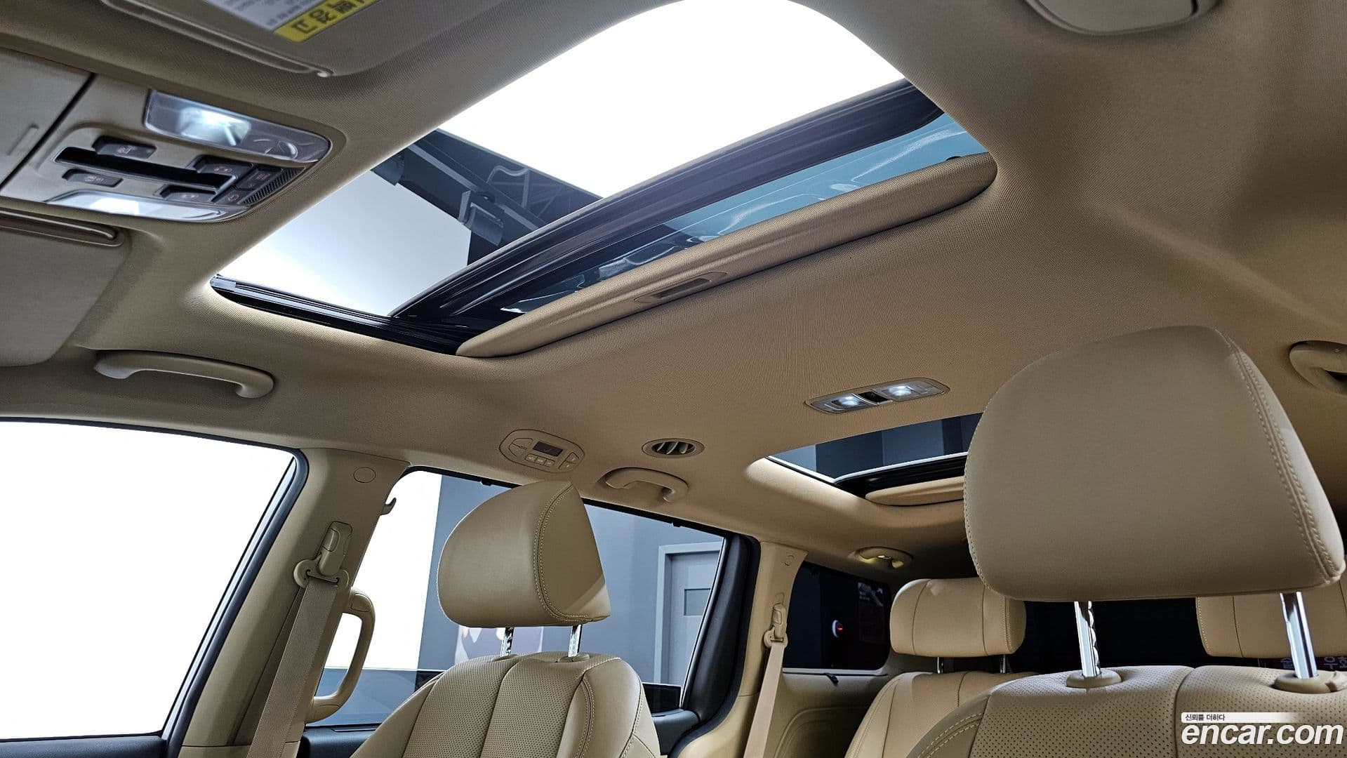 Main__Slider__Photo:Canival Kia 2019.4-18