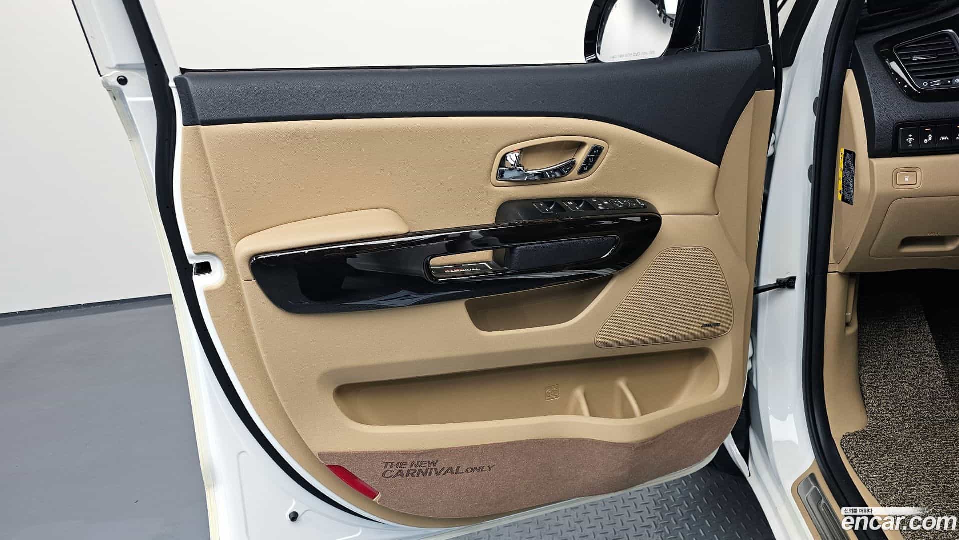 Canival Kia 2019.4-INNER-034