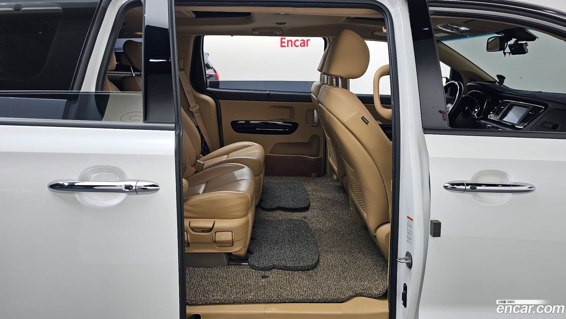 Main__Slider__Photo:Canival Kia 2019.4-25
